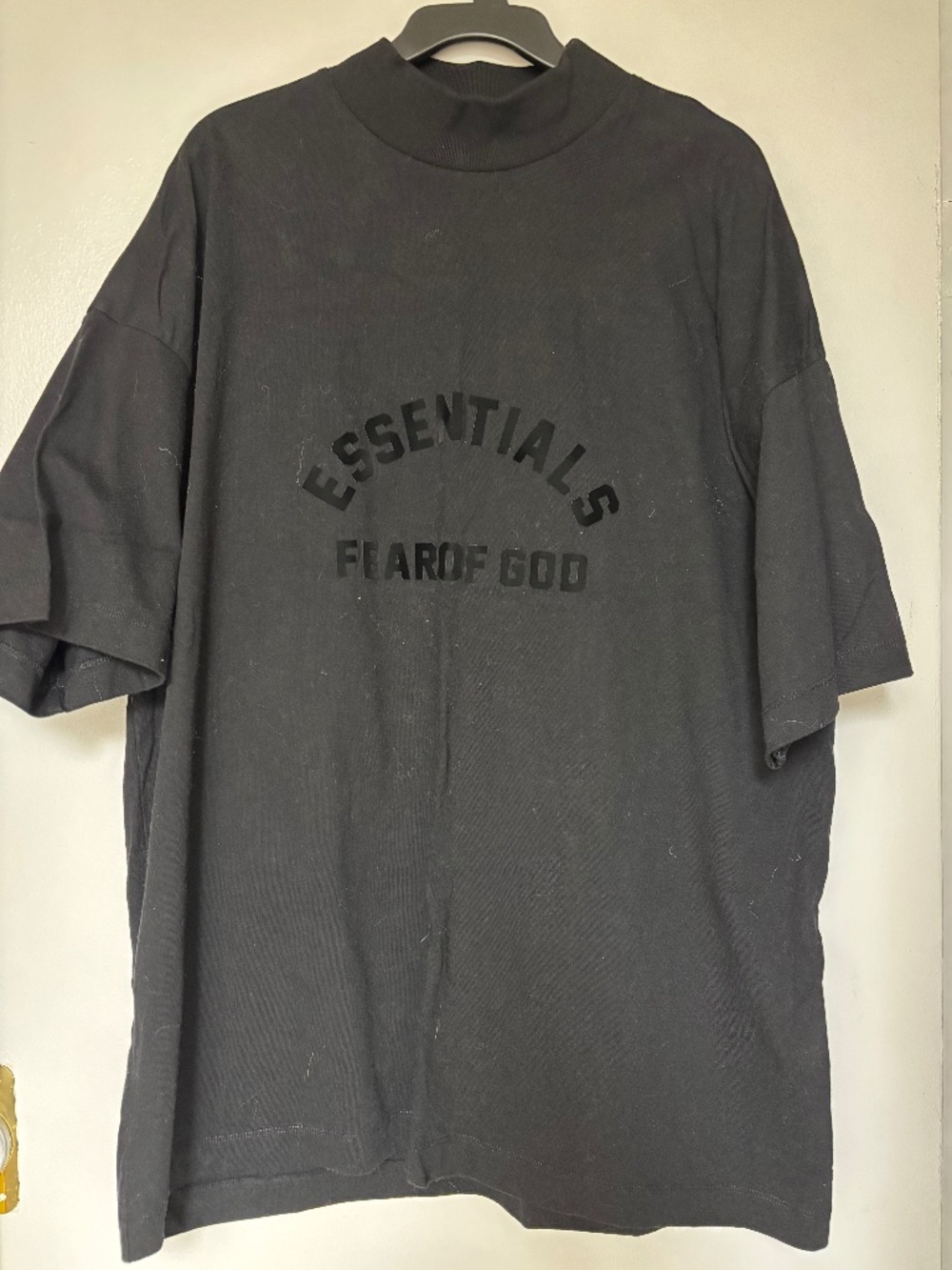 New WO Tags Mens Essentials Fear of God Black M